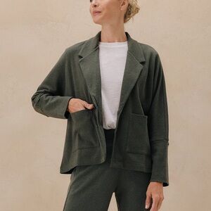 Pact organic airplane relaxed blazer